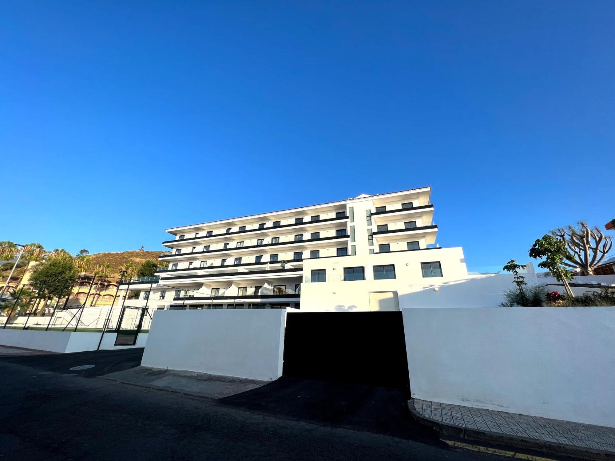 Lujoso Apartamento Completo, Piscina, Terraza Con Vistas Al Teide Puerto de la Cruz  Exterior photo